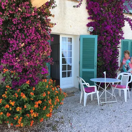 Bed & Breakfast Villa Louisette *